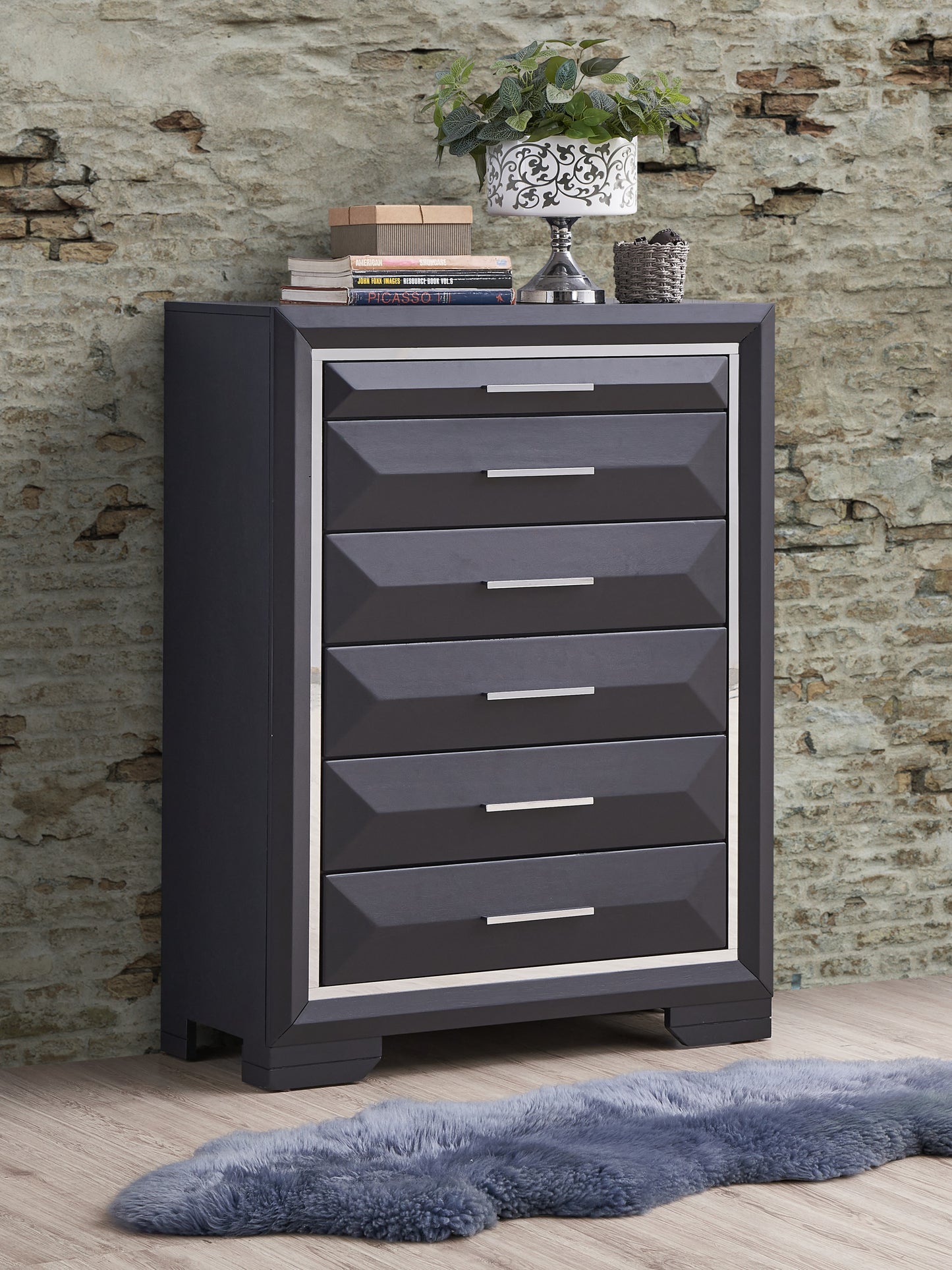 Merrin Noir Chest – Black Vertical Storage Tower with Wide Base & Polished Handles
