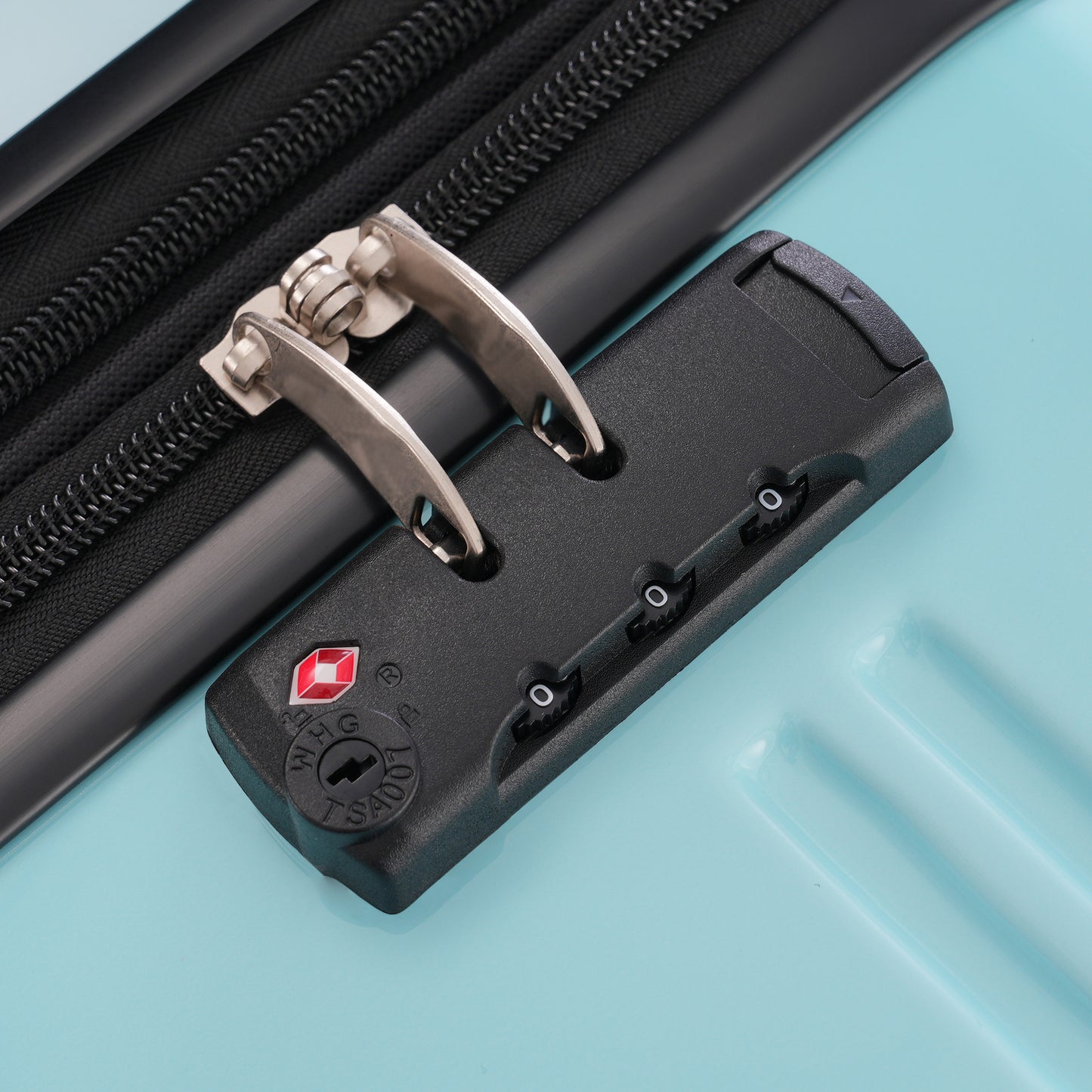 Jetera 3 - Piece Gradient Luggage Set – Expandable Hardshell Suitcases in Blue Fade with Spinner Wheels & TSA Lock (20/24/28") - JUSTLIVE NESTJUSTLIVE NEST