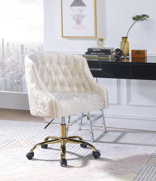 Levian Luxe Chair – Vintage Cream Velvet Office Chair with Gold Metal Base