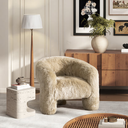 Avalen Chair – Naturafluff Sheepskin, Splitbarrel Contour, LuxeCore Frame
