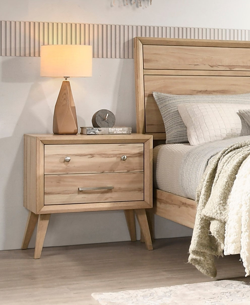 Oakeley Nightstand – 2-Drawer Classic Frame in Natural Oak Finish