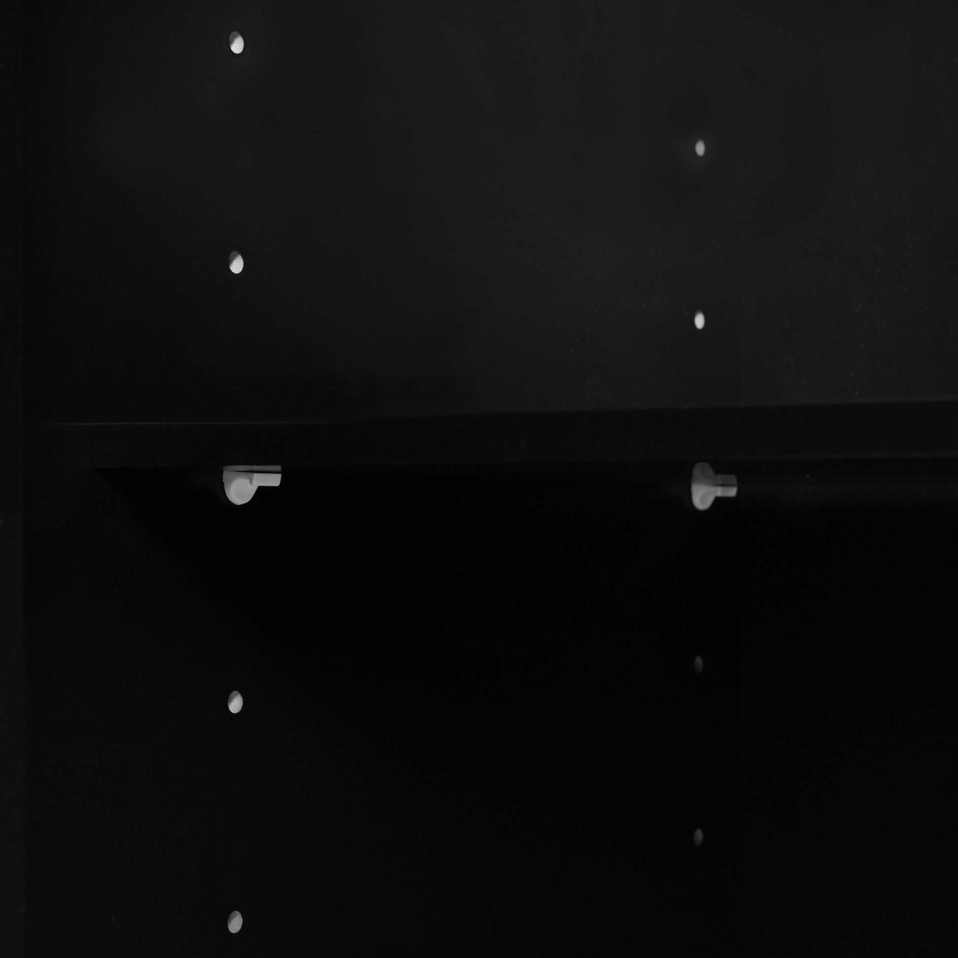 19048456