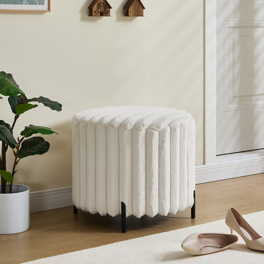 Fyra Ottoman – Softplush Beige, Noirline Legs