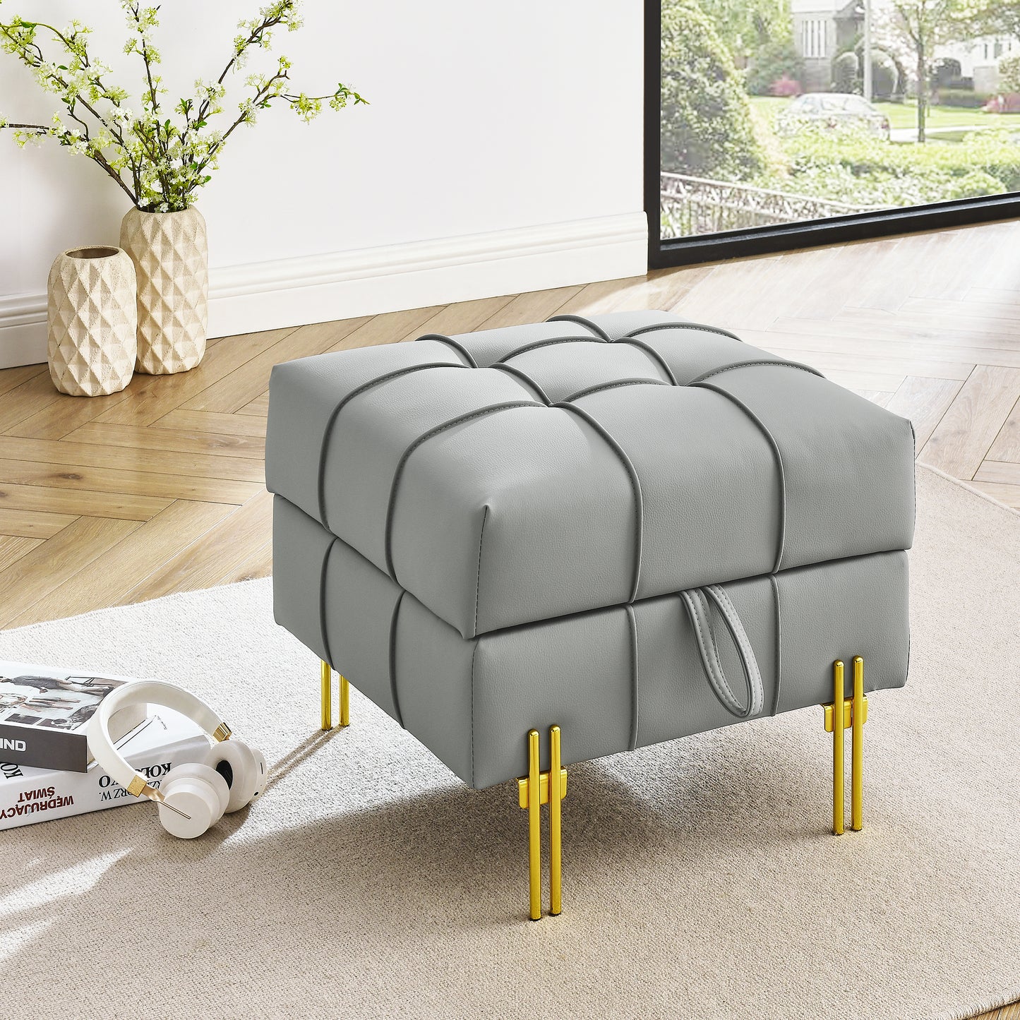 Vetra Bench – Gray Anti-Scratch Leather with Goldsteel Legs